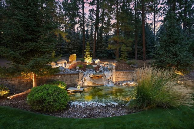 1505 E Legacy Ln, Spokane, WA 99208