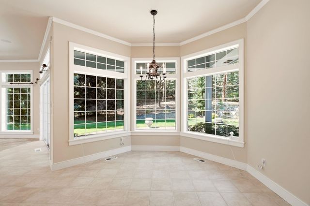 1505 E Legacy Ln, Spokane, WA 99208