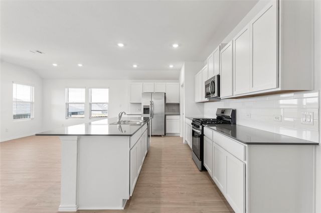 120 Mayacama LOOP, San Marcos, TX 78666