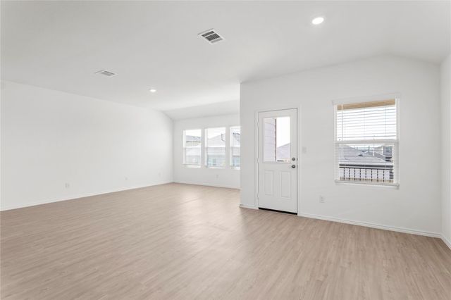 120 Mayacama LOOP, San Marcos, TX 78666