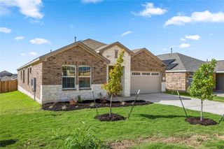 120 Mayacama LOOP, San Marcos, TX 78666