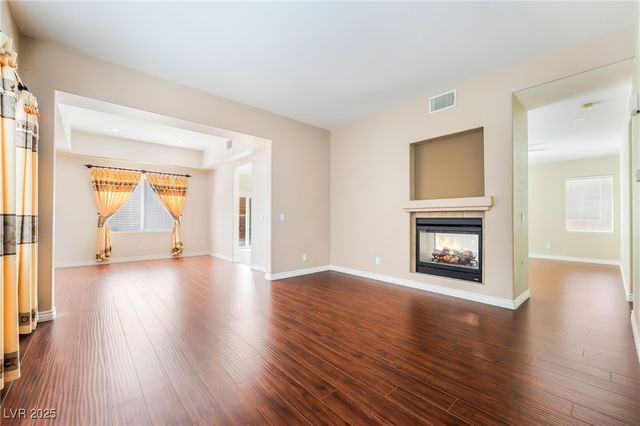 9123 Weeping Hollow Avenue, Las Vegas, NV 89178