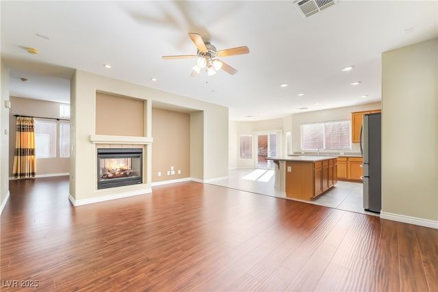 9123 Weeping Hollow Avenue, Las Vegas, NV 89178