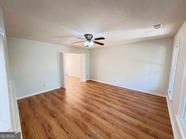 1197 Parkwood Chase NW, Acworth, GA 30102