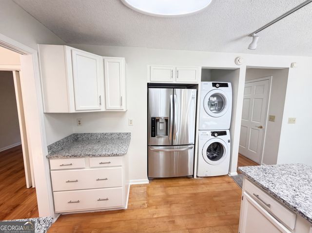 1197 Parkwood Chase NW, Acworth, GA 30102