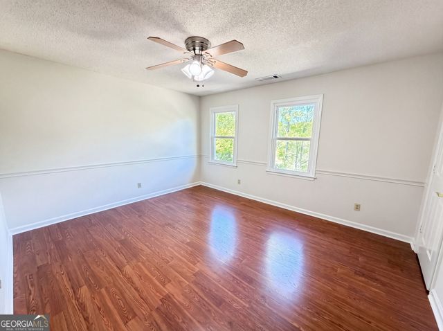 1197 Parkwood Chase NW, Acworth, GA 30102