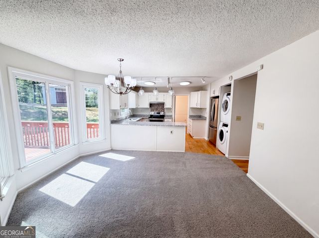 1197 Parkwood Chase NW, Acworth, GA 30102