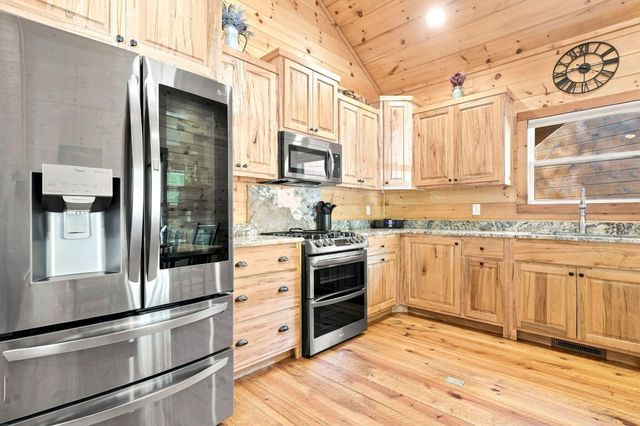114 Hideaway Trail, Copperhill, TN 37317
