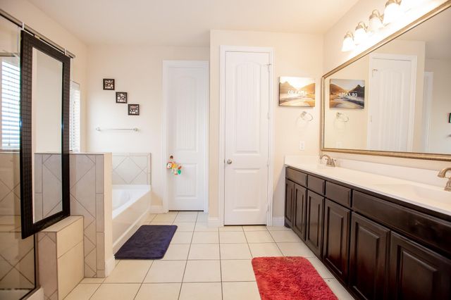 1002 Nail Lane, Euless, TX 76040