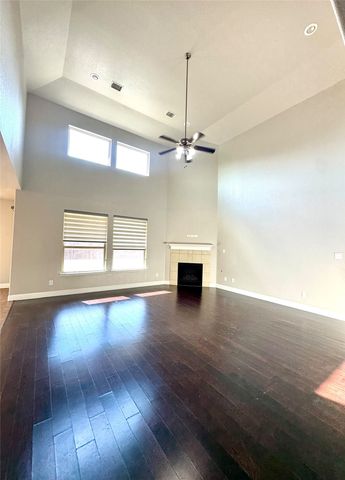 1002 Nail Lane, Euless, TX 76040