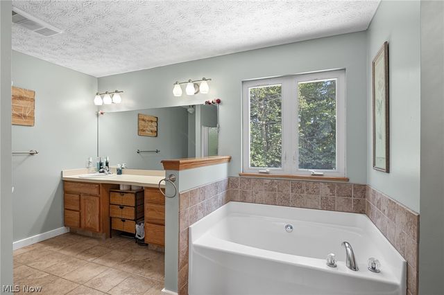 1743 Dunlap Drive, Streetsboro, OH 44241