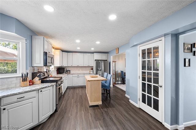 1743 Dunlap Drive, Streetsboro, OH 44241
