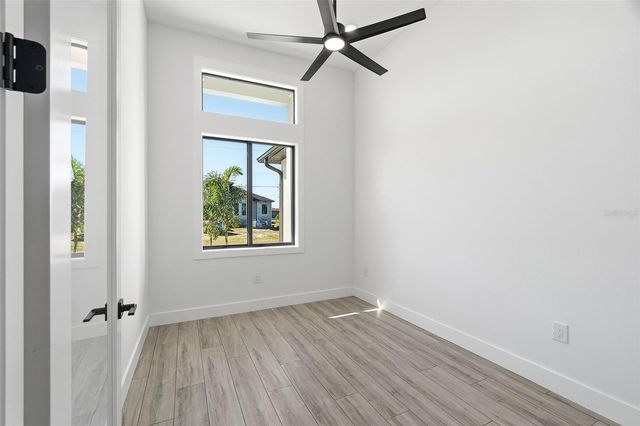 210 TOURNAMENT ROAD, Rotonda West, FL 33947