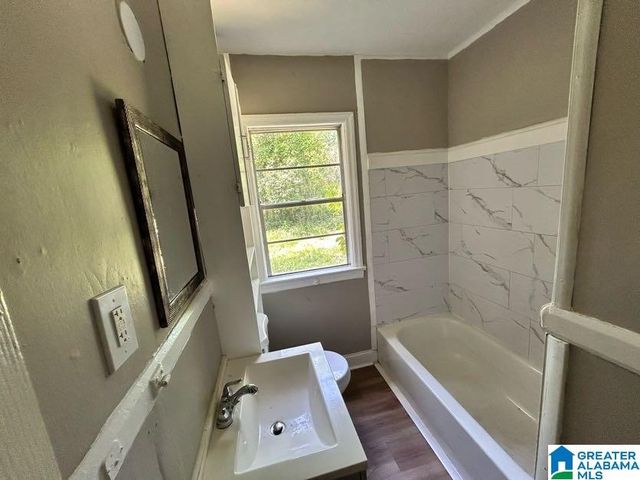 708 RUTLEDGE DRIVE, Midfield, AL 35228