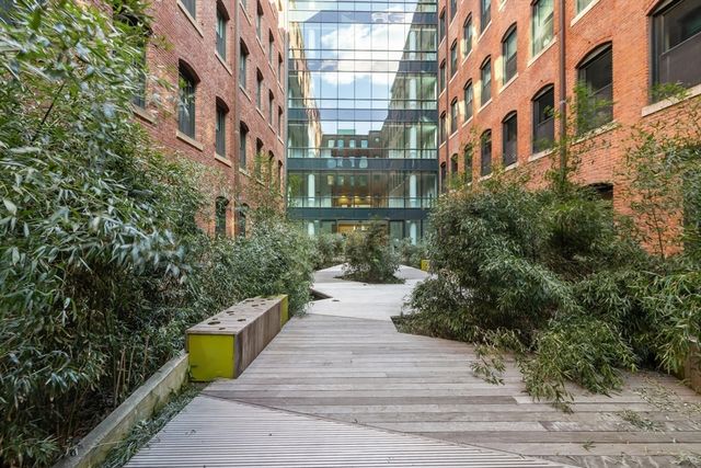 9 W Broadway 117, Boston, MA 02127