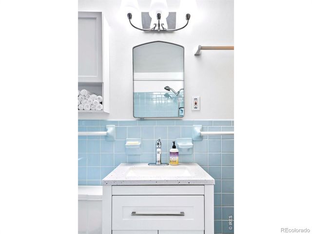 2003 Balsam Drive, Boulder, CO 80304