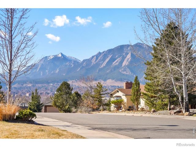 2003 Balsam Drive, Boulder, CO 80304