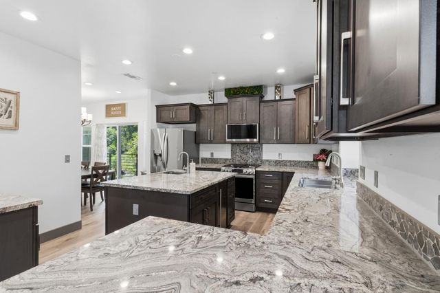 53976 Dogwood Creek Drive, Bass Lake, CA 93604