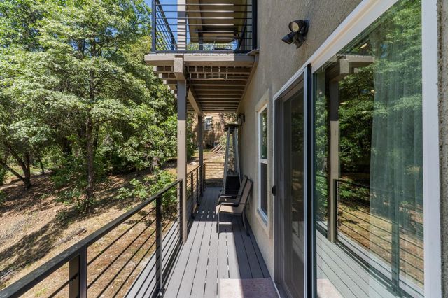 53976 Dogwood Creek Drive, Bass Lake, CA 93604