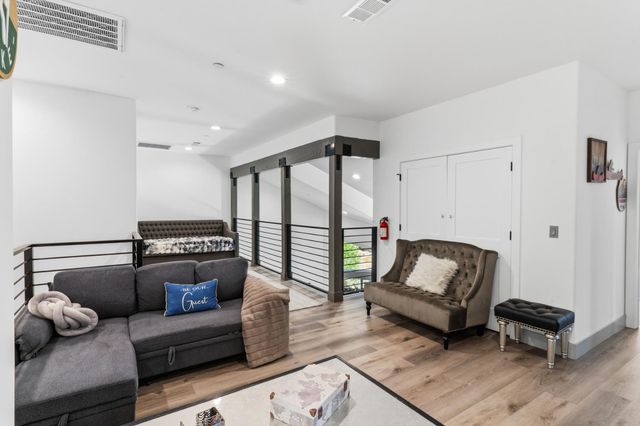 53976 Dogwood Creek Drive, Bass Lake, CA 93604