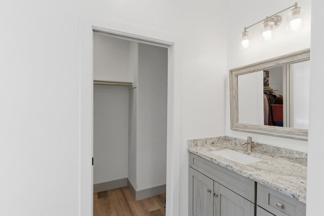 53976 Dogwood Creek Drive, Bass Lake, CA 93604