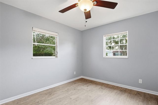 2523 LAKE ELLEN LANE, Tampa, FL 33618