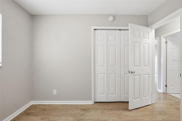 2523 LAKE ELLEN LANE, Tampa, FL 33618