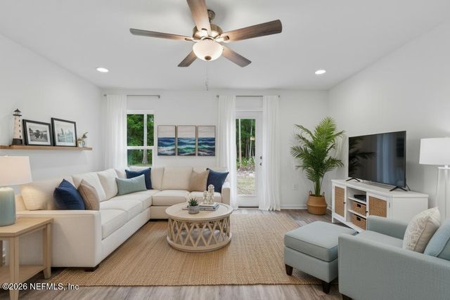 7853 PIPIT Avenue, Jacksonville, FL 32219