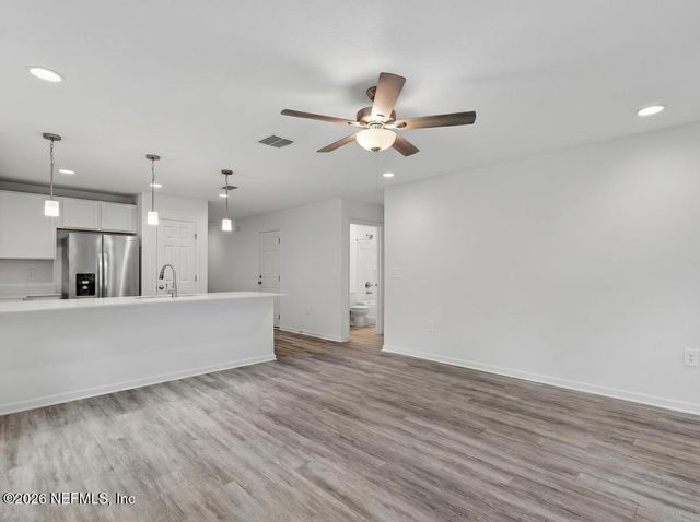 7853 PIPIT Avenue, Jacksonville, FL 32219