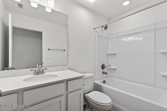 7853 PIPIT Avenue, Jacksonville, FL 32219