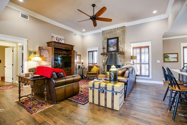 2033 Silver Creek Court, San Angelo, TX 76904