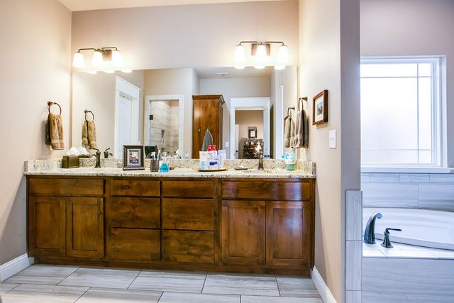 2033 Silver Creek Court, San Angelo, TX 76904