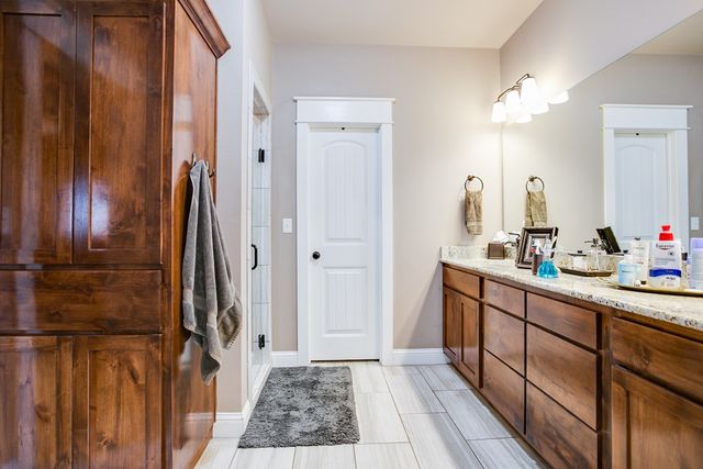 2033 Silver Creek Court, San Angelo, TX 76904