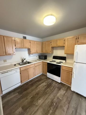 200 N DEARBORN Street 2302, Chicago, IL 60601