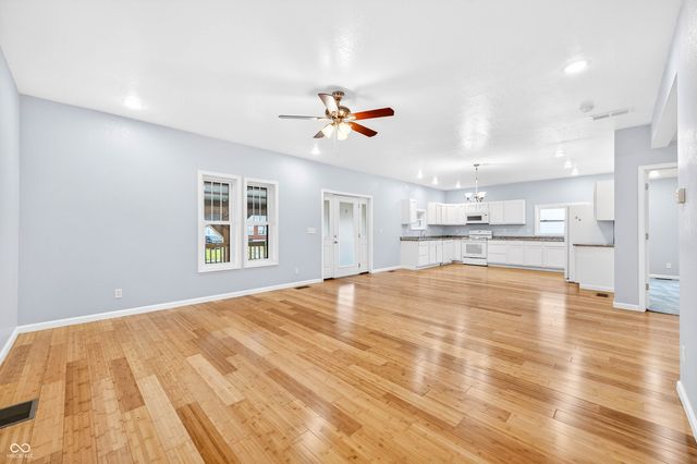 316 Kessler Boulevard, Seymour, IN 47274