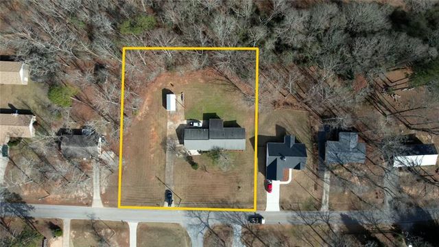 1812 Oak Spring Street, Statham, GA 30666