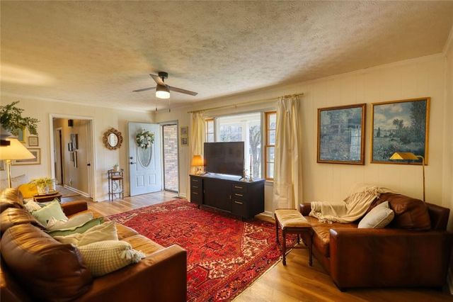 1812 Oak Spring Street, Statham, GA 30666