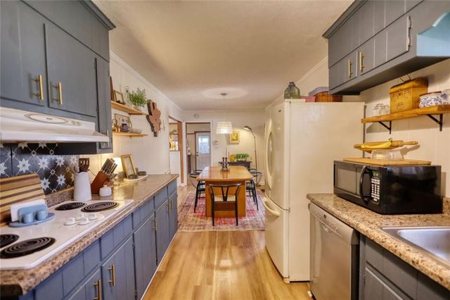 1812 Oak Spring Street, Statham, GA 30666