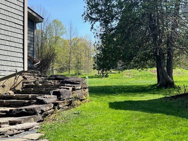 43 Rowdis Road, Greensboro, VT 05841