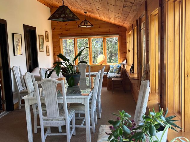 43 Rowdis Road, Greensboro, VT 05841