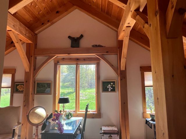 43 Rowdis Road, Greensboro, VT 05841