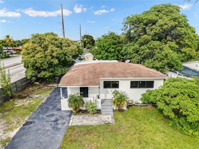 817 NW 17th St, Fort Lauderdale, FL 33311