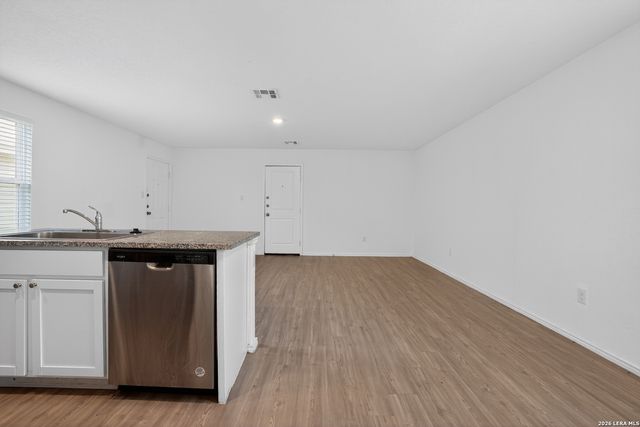8272 Piedra Medina, San Antonio, TX 78252