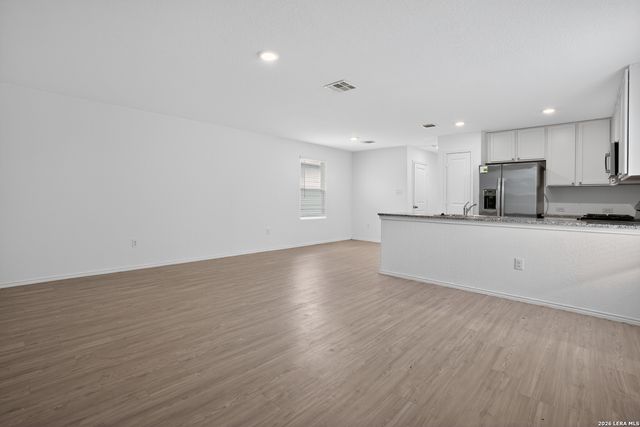 8272 Piedra Medina, San Antonio, TX 78252