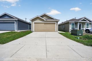 8272 Piedra Medina, San Antonio, TX 78252