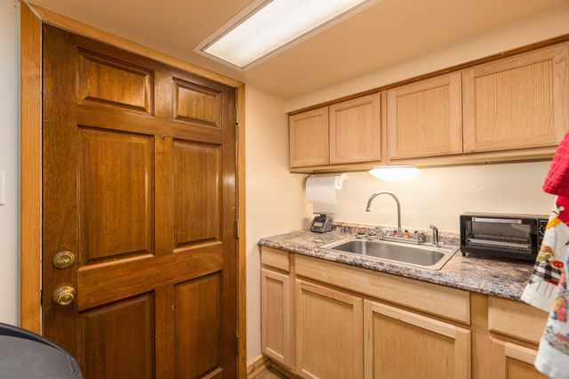 53 County Road 147, Liberty, TX 77575