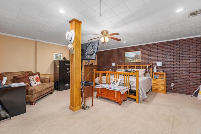 53 County Road 147, Liberty, TX 77575