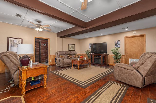53 County Road 147, Liberty, TX 77575