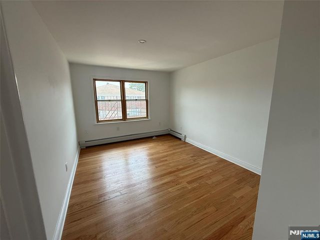 307 9th Street 3A, Fairview, NJ 07022