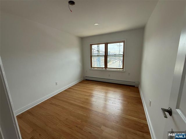 307 9th Street 3A, Fairview, NJ 07022